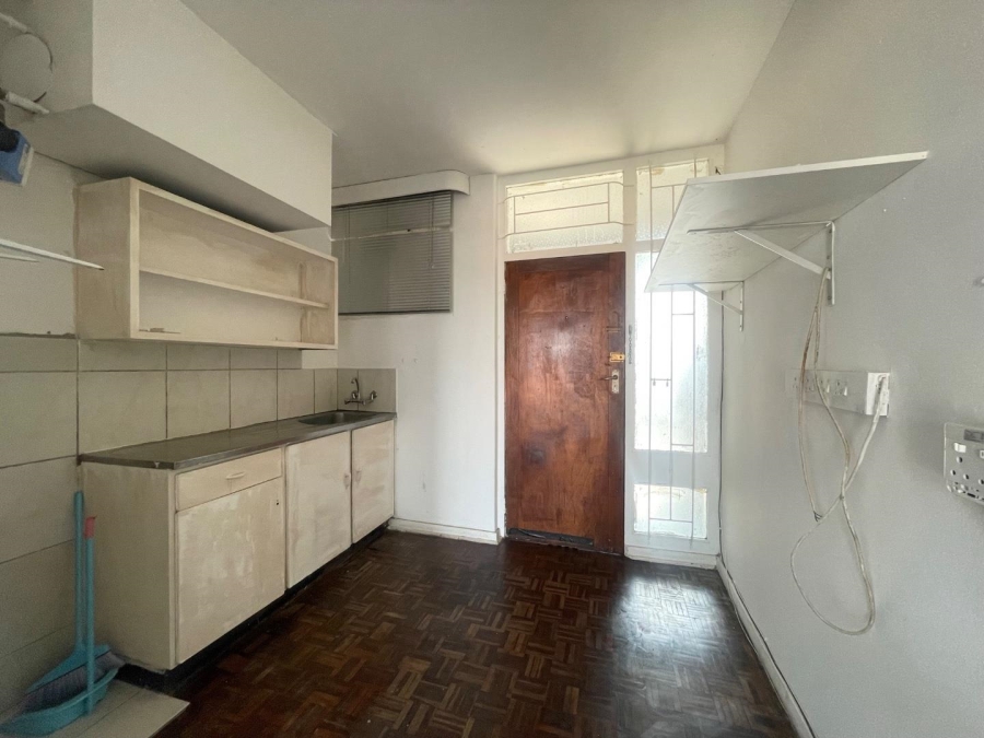1 Bedroom Property for Sale in Edenvale Central Gauteng