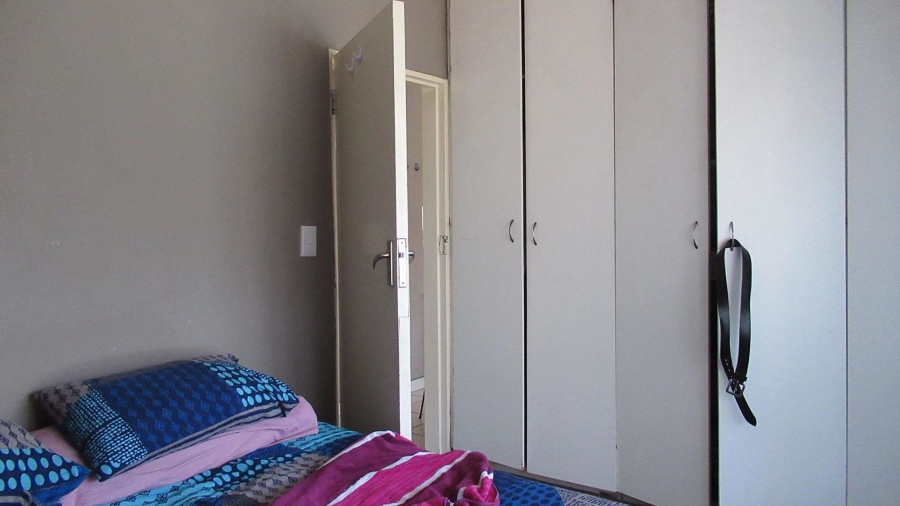 2 Bedroom Property for Sale in Meredale Gauteng