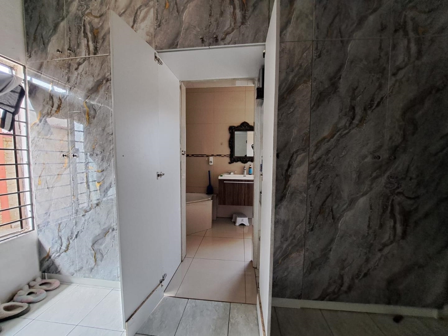 3 Bedroom Property for Sale in Marlboro Gardens Gauteng