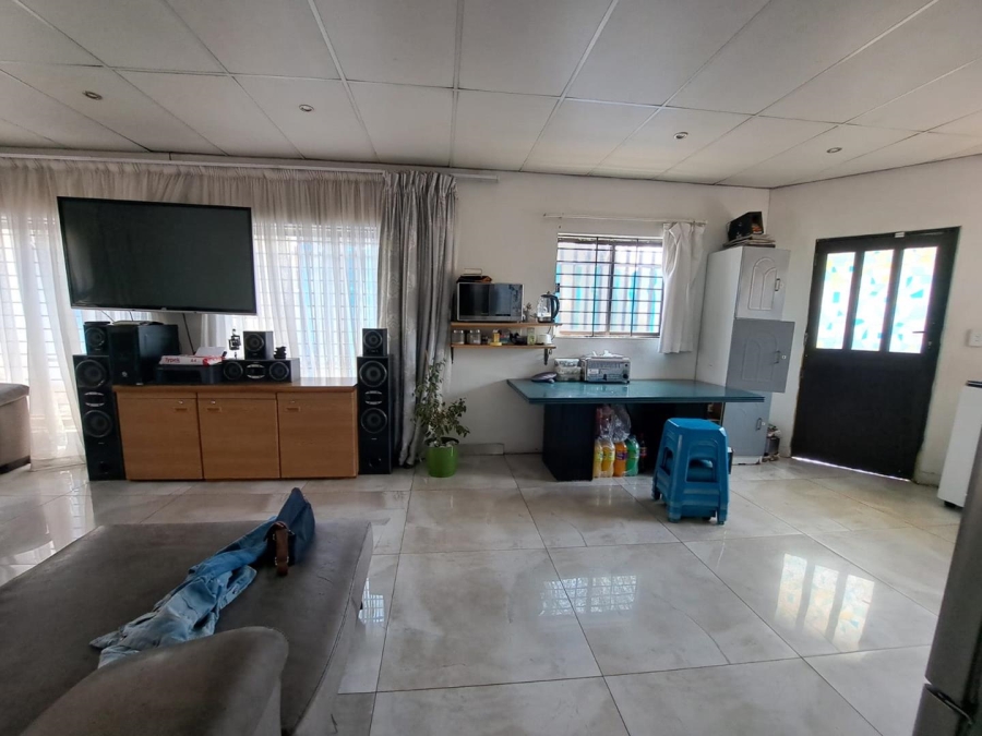 3 Bedroom Property for Sale in Marlboro Gardens Gauteng