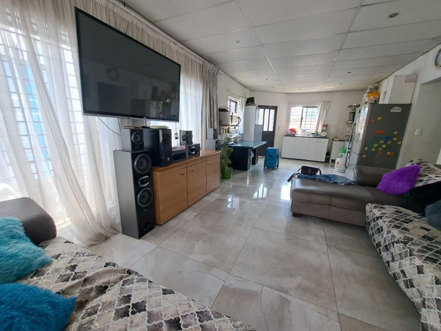 3 Bedroom Property for Sale in Marlboro Gardens Gauteng