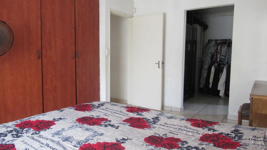 3 Bedroom Property for Sale in Alveda Park Gauteng