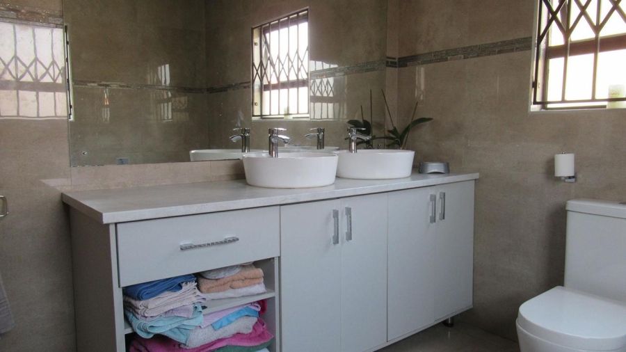 3 Bedroom Property for Sale in Alveda Park Gauteng