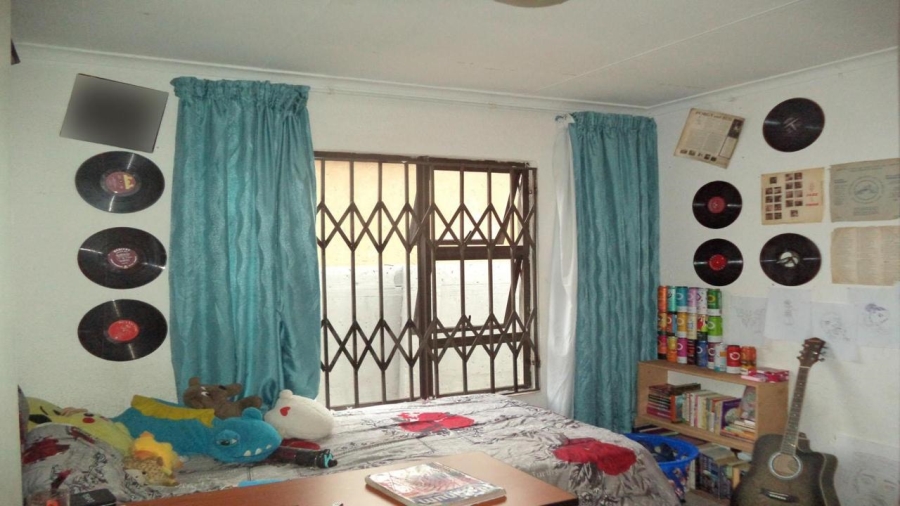 3 Bedroom Property for Sale in Alveda Park Gauteng