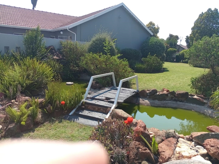 4 Bedroom Property for Sale in Brackenhurst Gauteng
