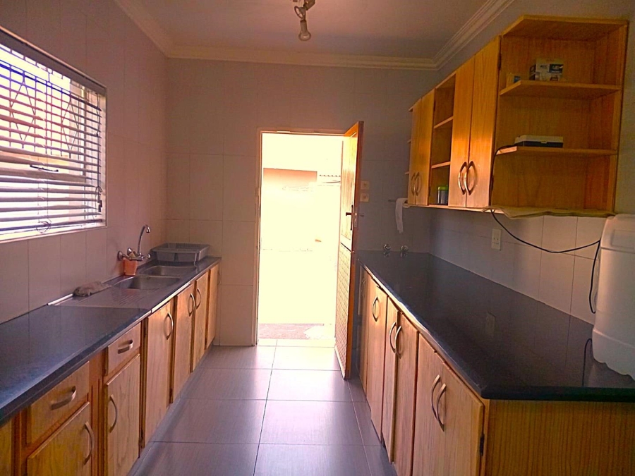 4 Bedroom Property for Sale in Brackenhurst Gauteng