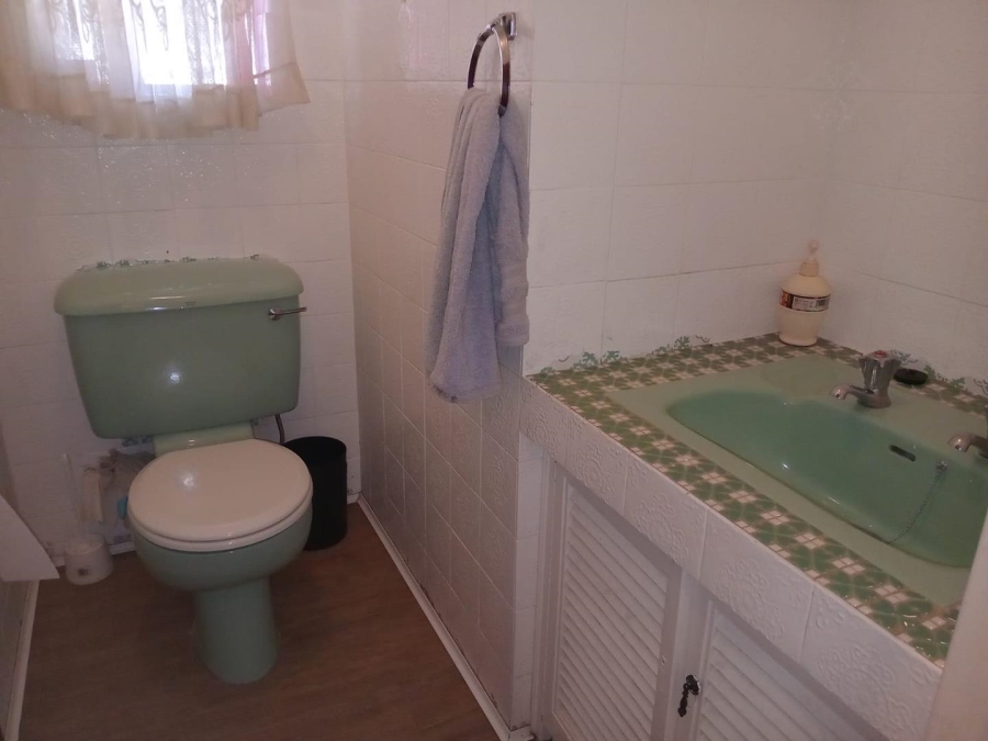 4 Bedroom Property for Sale in Brackenhurst Gauteng