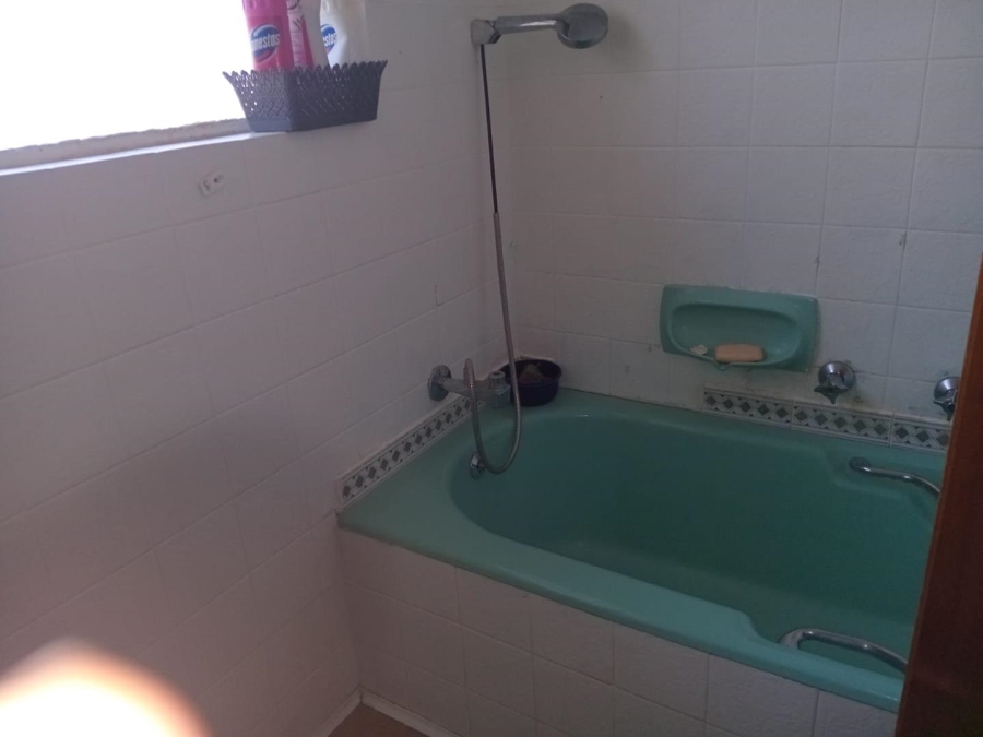 4 Bedroom Property for Sale in Brackenhurst Gauteng