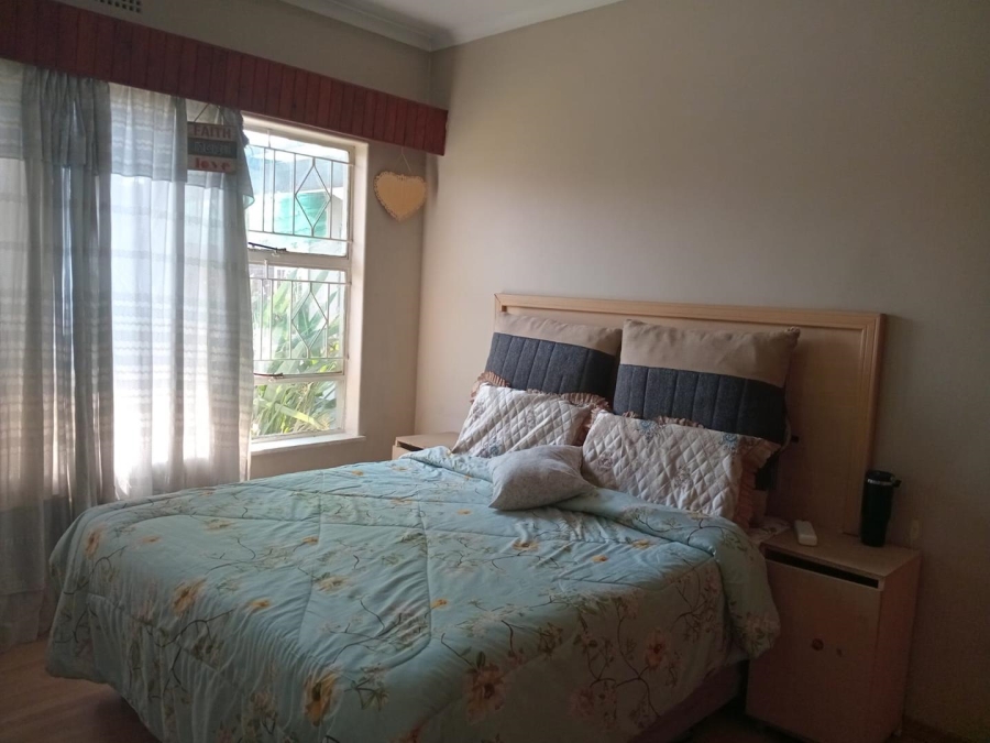 4 Bedroom Property for Sale in Brackenhurst Gauteng