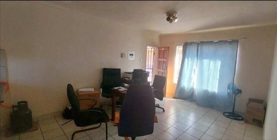 2 Bedroom Property for Sale in Kempton Park Ext 1 Gauteng