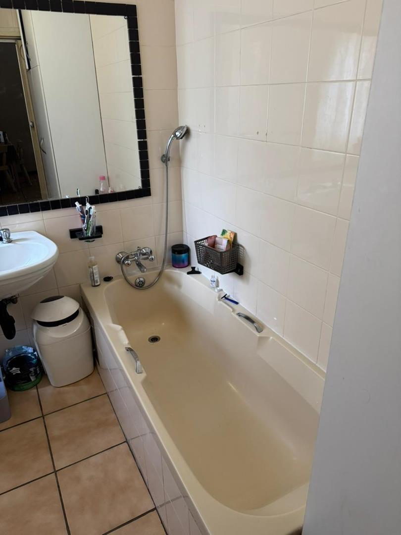 2 Bedroom Property for Sale in Hennopspark Gauteng