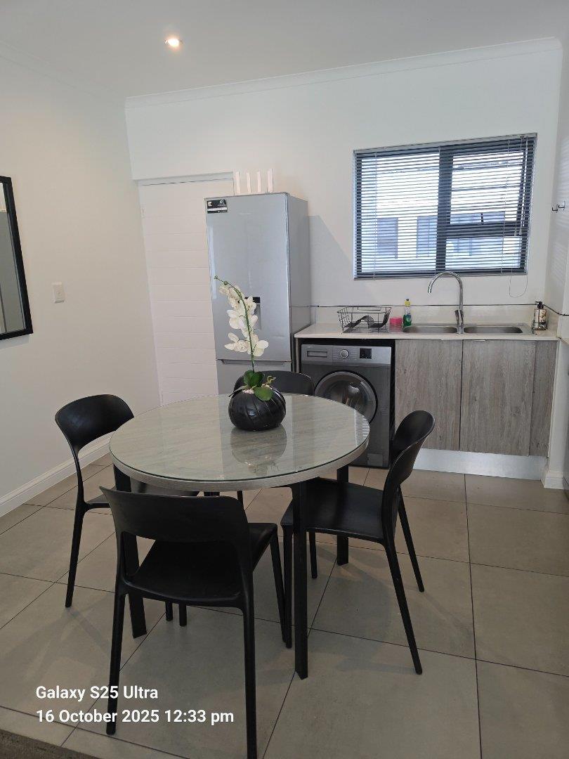 1 Bedroom Property for Sale in Morningside Gauteng