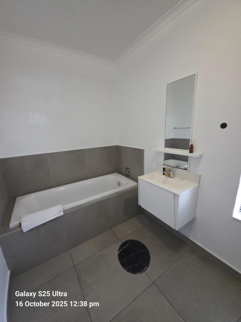 1 Bedroom Property for Sale in Morningside Gauteng