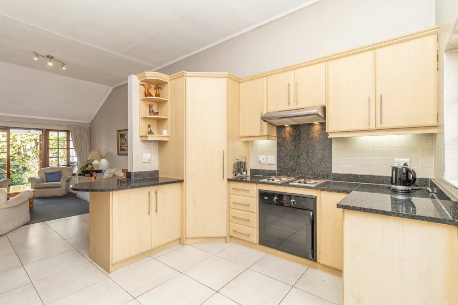 2 Bedroom Property for Sale in Bryanston Gauteng