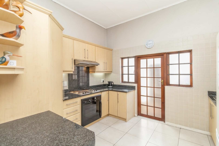 2 Bedroom Property for Sale in Bryanston Gauteng