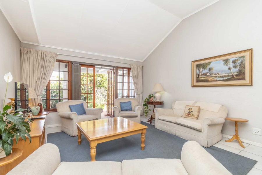 2 Bedroom Property for Sale in Bryanston Gauteng