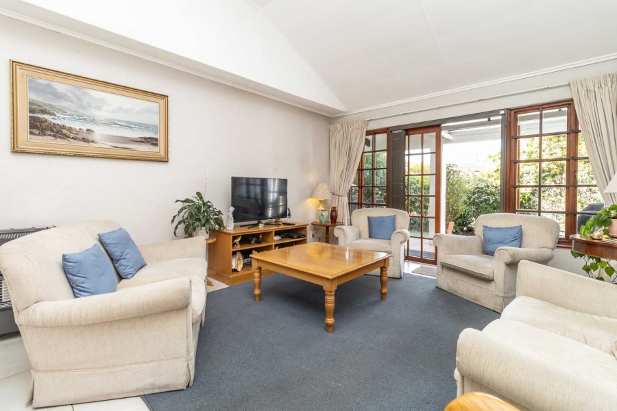 2 Bedroom Property for Sale in Bryanston Gauteng