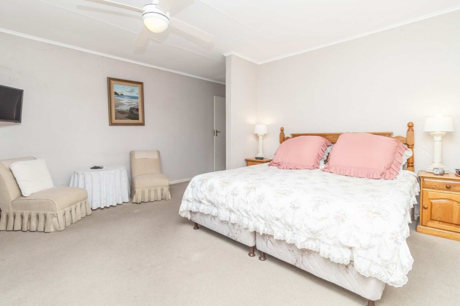 2 Bedroom Property for Sale in Bryanston Gauteng