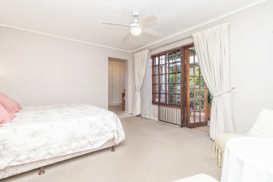 2 Bedroom Property for Sale in Bryanston Gauteng