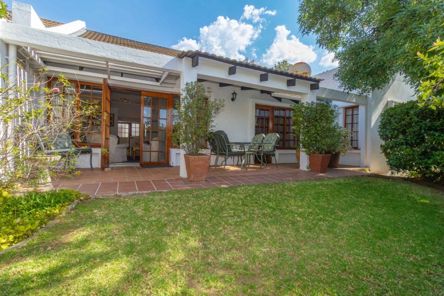 2 Bedroom Property for Sale in Bryanston Gauteng