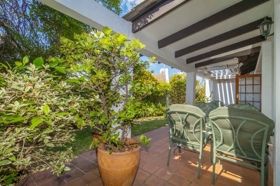 2 Bedroom Property for Sale in Bryanston Gauteng