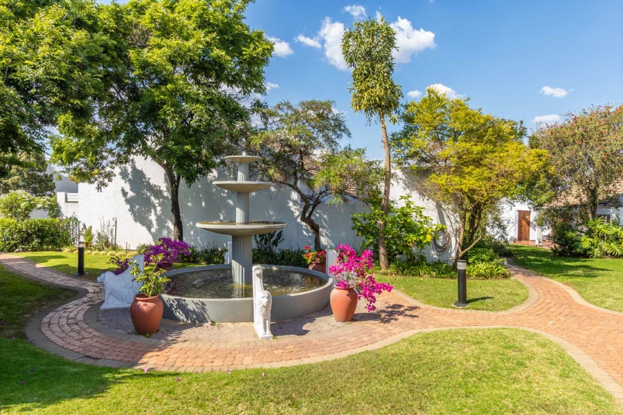 2 Bedroom Property for Sale in Bryanston Gauteng