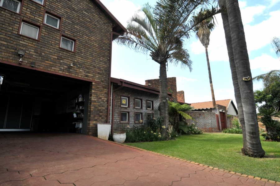 4 Bedroom Property for Sale in Silverton Gauteng