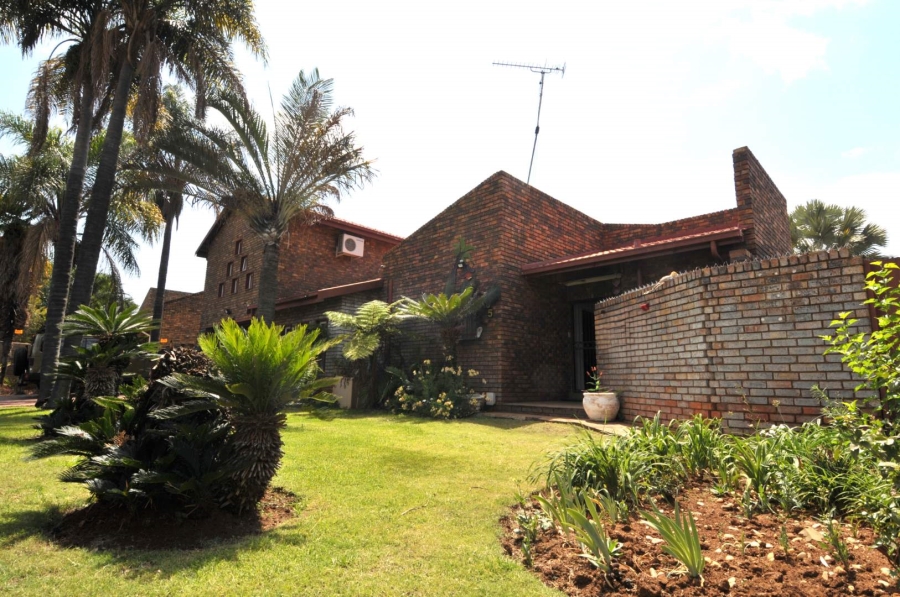 4 Bedroom Property for Sale in Silverton Gauteng