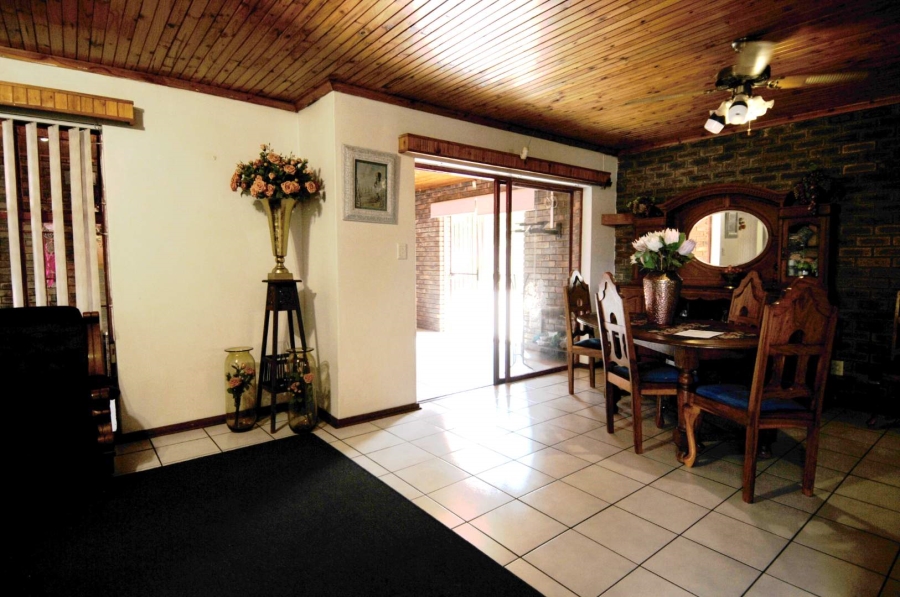 4 Bedroom Property for Sale in Silverton Gauteng