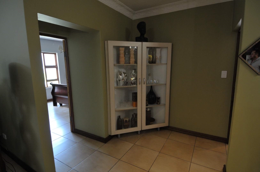 4 Bedroom Property for Sale in Willow Acres Gauteng
