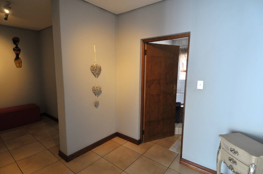 4 Bedroom Property for Sale in Willow Acres Gauteng