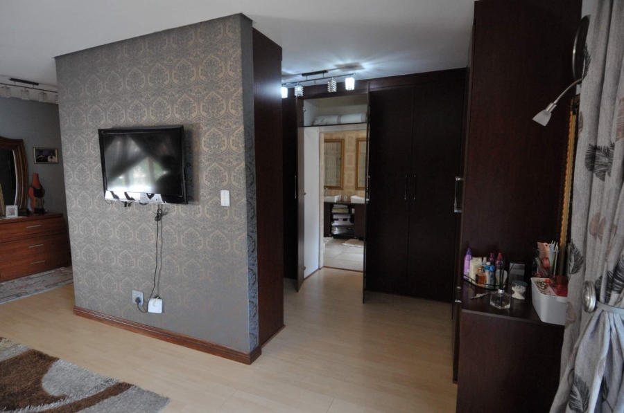 4 Bedroom Property for Sale in Willow Acres Gauteng