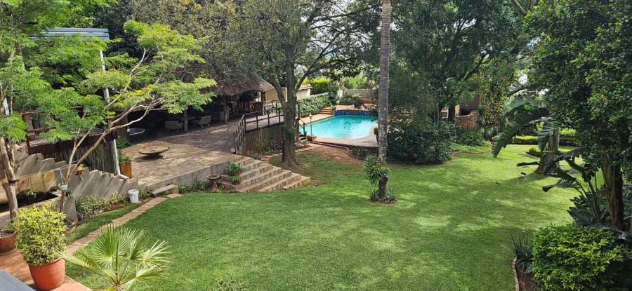 5 Bedroom Property for Sale in Waterkloof Ridge Gauteng