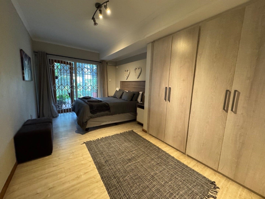 5 Bedroom Property for Sale in Waterkloof Ridge Gauteng
