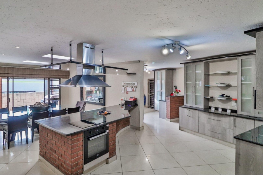 5 Bedroom Property for Sale in Meyersdal Gauteng