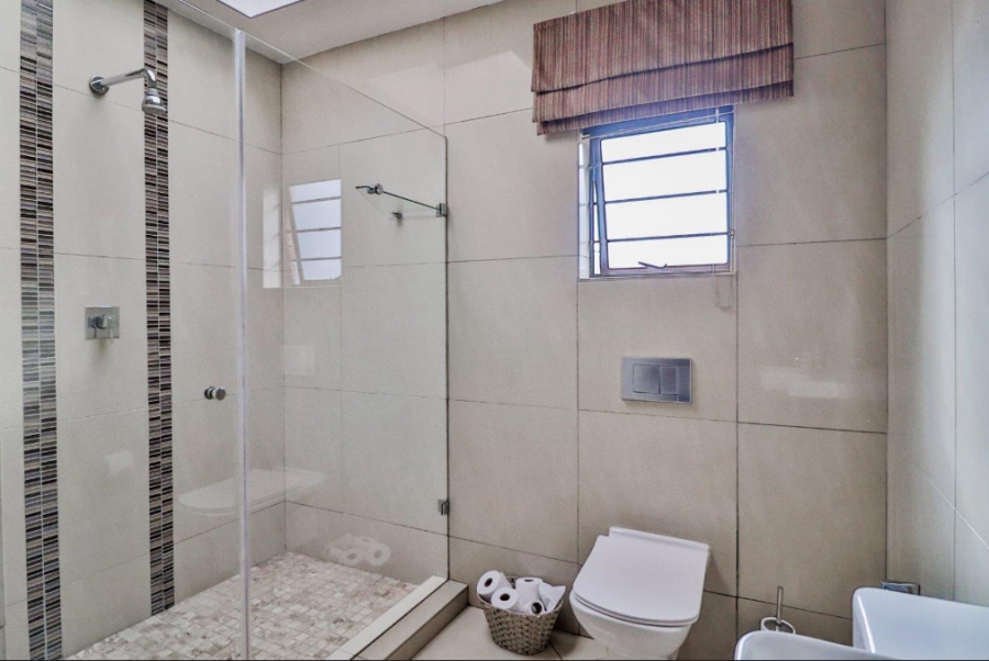 5 Bedroom Property for Sale in Meyersdal Gauteng