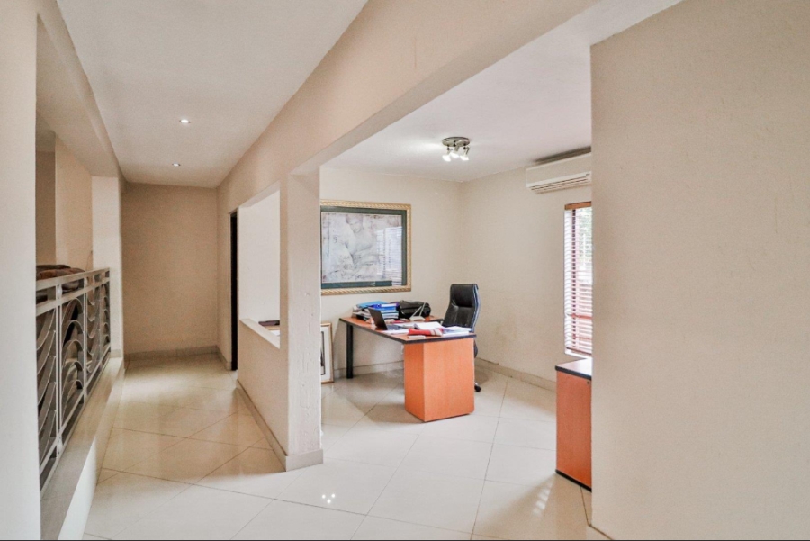 5 Bedroom Property for Sale in Meyersdal Gauteng