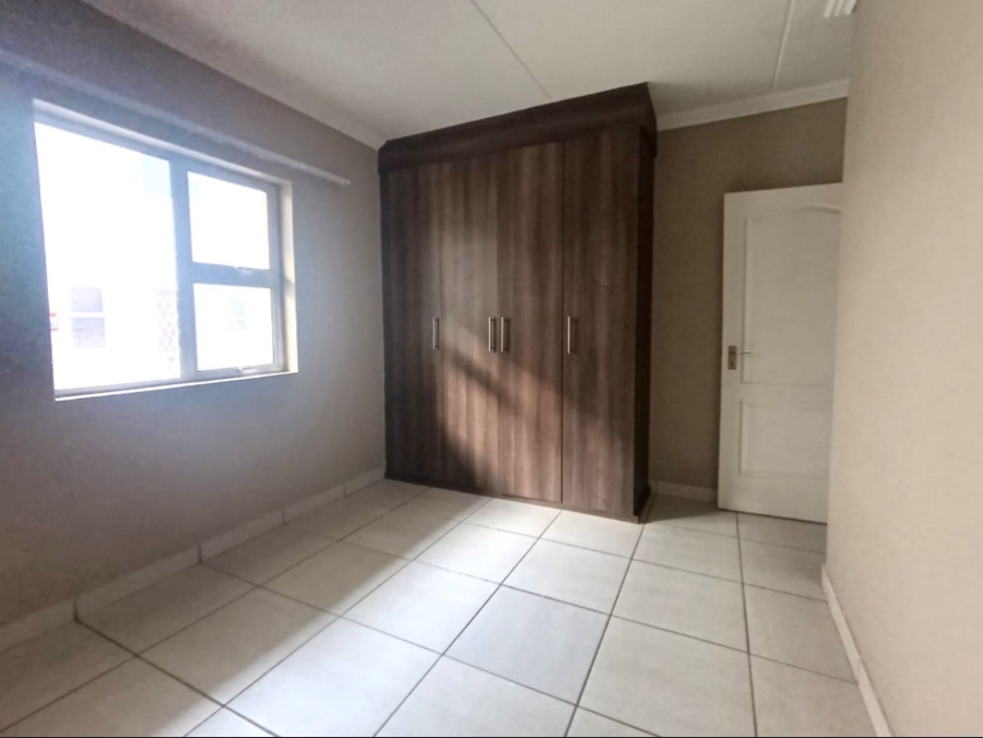 2 Bedroom Property for Sale in Mayberry Park Gauteng