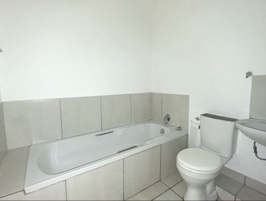 2 Bedroom Property for Sale in Mayberry Park Gauteng