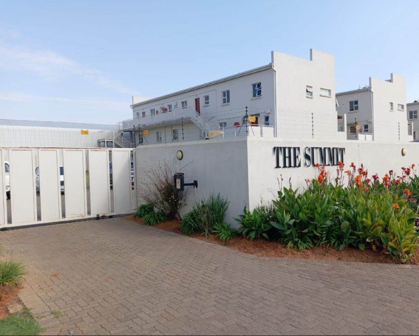 2 Bedroom Property for Sale in Mayberry Park Gauteng