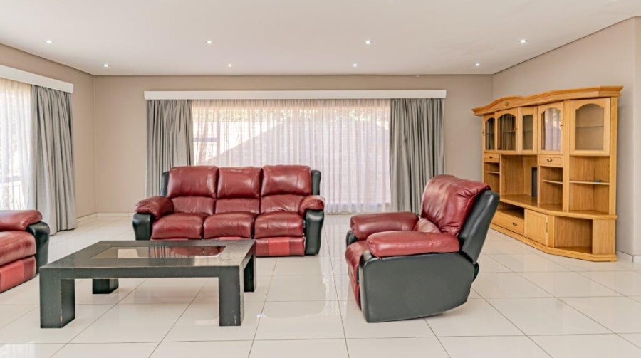 4 Bedroom Property for Sale in Randhart Gauteng