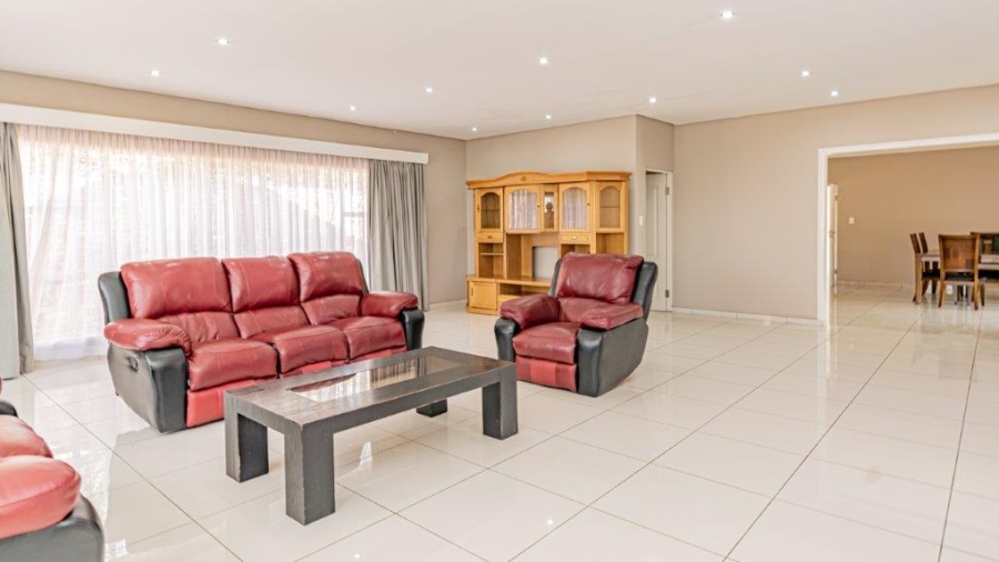 4 Bedroom Property for Sale in Randhart Gauteng