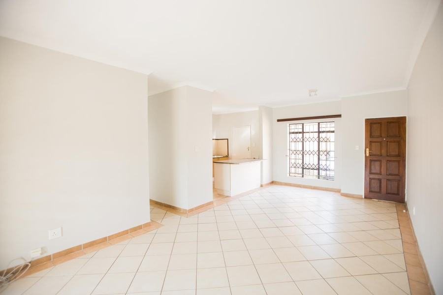 To Let 2 Bedroom Property for Rent in Equestria Gauteng
