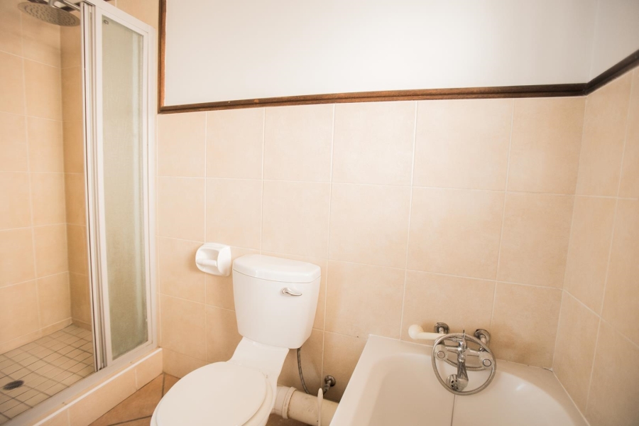 To Let 2 Bedroom Property for Rent in Equestria Gauteng