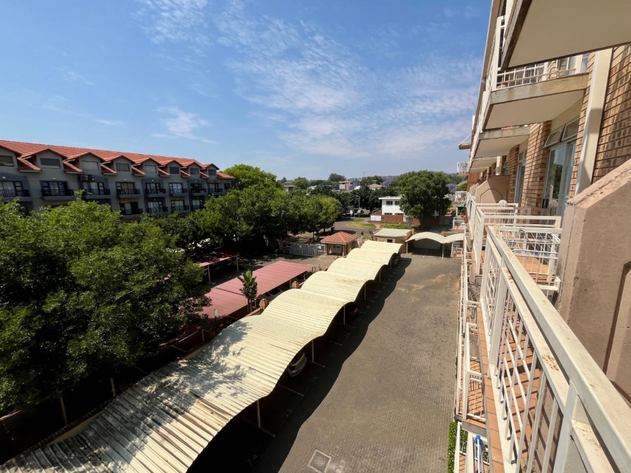 2 Bedroom Property for Sale in Hillcrest Gauteng