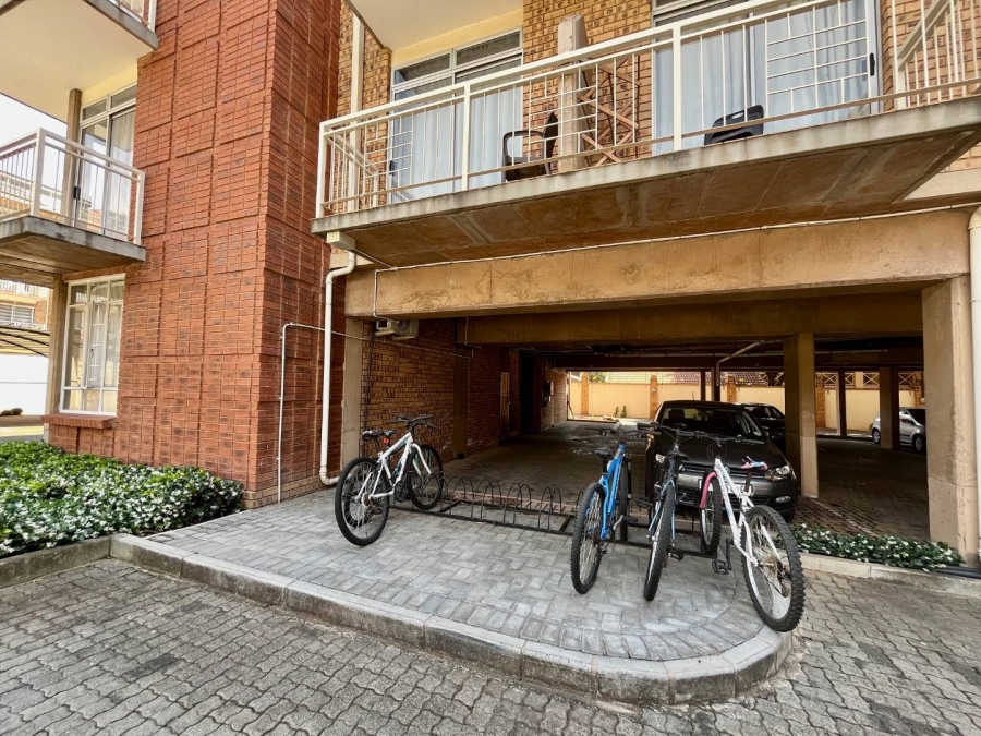 2 Bedroom Property for Sale in Hillcrest Gauteng