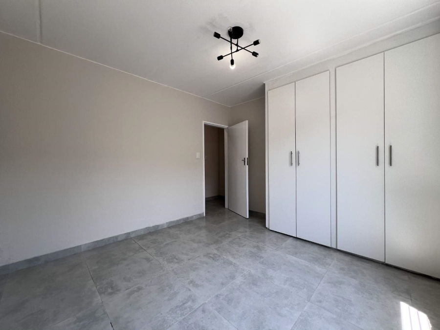 2 Bedroom Property for Sale in Northwold Gauteng