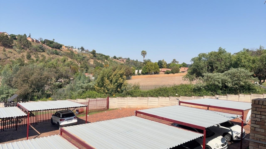 To Let 0 Bedroom Property for Rent in Roodekrans Gauteng