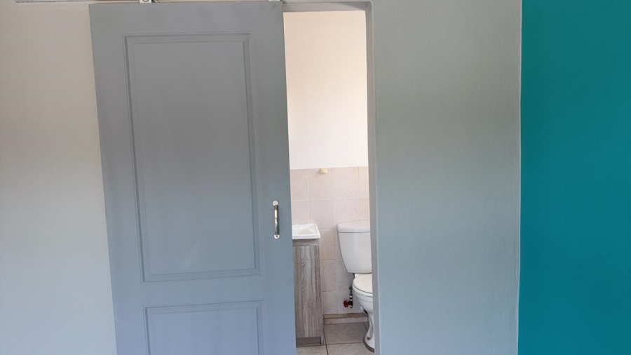 To Let 0 Bedroom Property for Rent in Roodekrans Gauteng