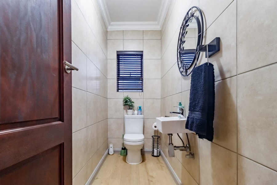 4 Bedroom Property for Sale in Midlands Estate Gauteng